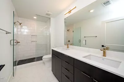 615 W Peace Street #306, Raleigh, NC 27610 - Photo 14