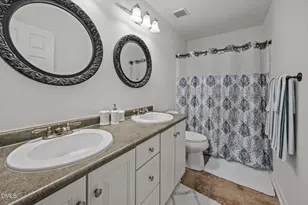 1401 Mapleside Ct, Raleigh, NC 27609 - Photo 22