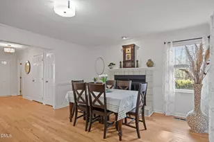 1401 Mapleside Ct, Raleigh, NC 27609 - Photo 12