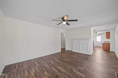 408 W Gilbreath Street, Graham, NC 27253 - Photo 6