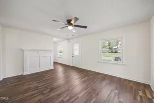 408 W Gilbreath St, Graham, NC 27253 - Photo 16
