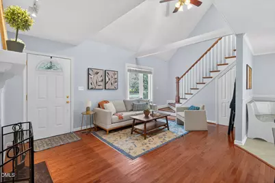 9 Drakesway Court, Durham, NC 27713 - Photo 8