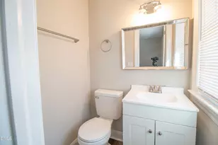 1804 Windsor Dr, Rocky Mount, NC 27801 - Photo 12