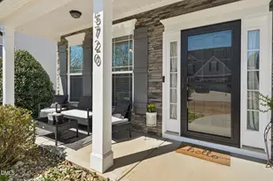 5720 Lumiere St, Holly Springs, NC 27540 - Photo 4