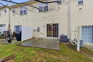 908 Hadel Pl, Knightdale, NC 27545 - Photo 4