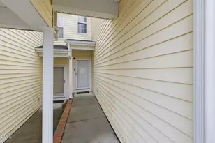 908 Hadel Pl, Knightdale, NC 27545 - Photo 6