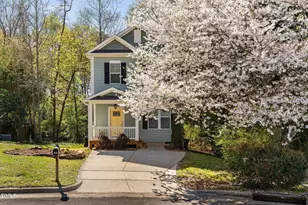 901 Woodbriar St, Apex, NC 27502 - Photo 2