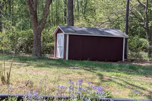 194 Furney Pearce Rd, Zebulon, NC 27597 - Photo 4