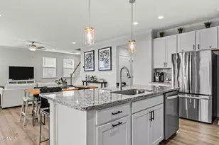 25 Hartford Ln, Fuquay Varina, NC 27526 - Photo 8