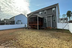 352 Hawkesburg Dr, Clayton, NC 27527 - Photo 2