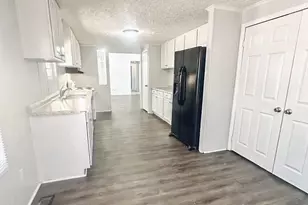 141 Cardinal Ln, Henderson, NC 27537 - Photo 10