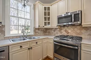 1000 Long Barrow Ct, Raleigh, NC 27614 - Photo 24