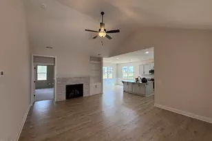 140 Red River Dr, Selma, NC 27576 - Photo 2