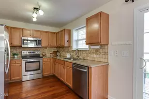 120 Carolina Town Ln, Holly Springs, NC 27540 - Photo 10
