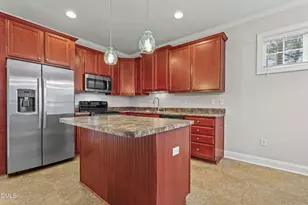 100 Windy Creek Ln, Apex, NC 27502 - Photo 10