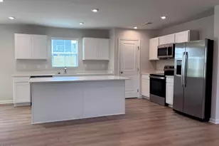 4468 Captain Falls Dr, Raleigh, NC 27610 - Photo 10