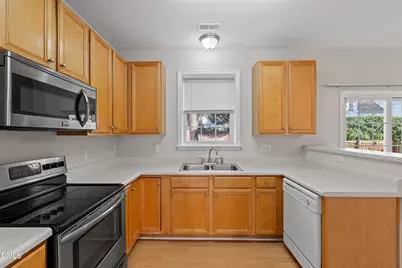 5717 Keowee Way, Raleigh, NC 27616 - Photo 10