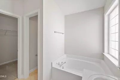 5717 Keowee Way, Raleigh, NC 27616 - Photo 24