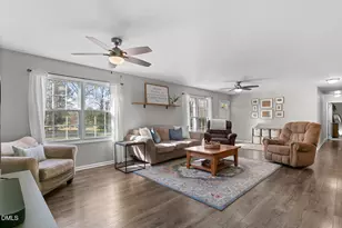 301 Chesapeake Ave, Durham, NC 27712 - Photo 8