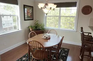 10400 Rosegate Ct, Raleigh, NC 27617 - Photo 8