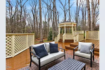 10 Elmstead Place, Chapel Hill, NC 27517 - Photo 32