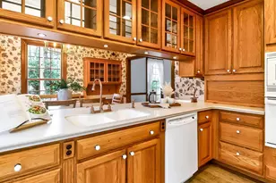 10 Elmstead Pl, Chapel Hill, NC 27517 - Photo 10