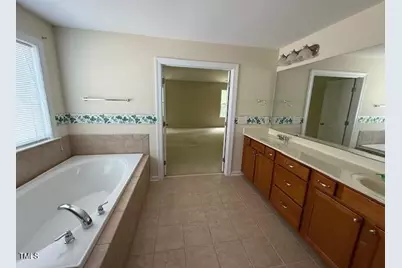 5804 Claribel Court, Raleigh, NC 27612 - Photo 20