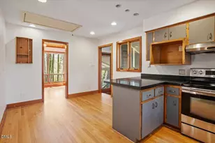 4805 Rembert Dr, Raleigh, NC 27612 - Photo 10