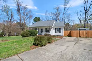 906 Calumet Dr, Durham, NC 27704 - Photo 2