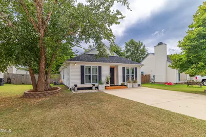 302 Center Park Way, Apex, NC 27502 - Photo 2