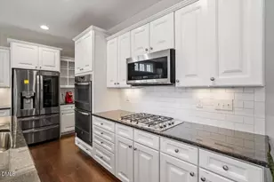 108 Horncliffe Way, Holly Springs, NC 27540 - Photo 18