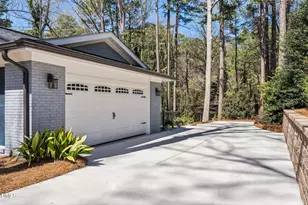 1104 Temple St, Raleigh, NC 27609 - Photo 8