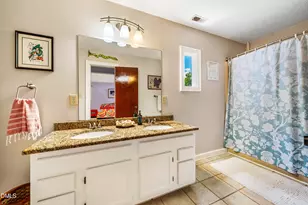 206 Lisa Dr, Carrboro, NC 27510 - Photo 22