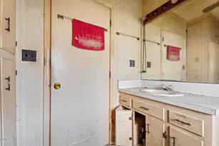 65 Washington St, Roanoke Rapids, NC 27870 - Photo 16