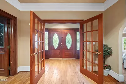 111 Foxridge Road, Chapel Hill, NC 27514 - Photo 2