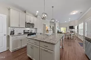 525 Barneswyck Dr, Fuquay-Varina, NC 27526 - Photo 4