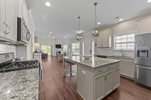 525 Barneswyck Dr, Fuquay-Varina, NC 27526 - Photo 4