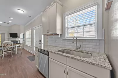 525 Barneswyck Drive, Fuquay-Varina, NC 27526 - Photo 8