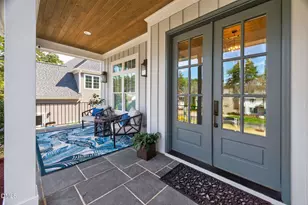 3419 Edgemont Dr, Raleigh, NC 27612 - Photo 2