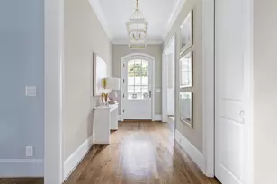 2820 Claremont Rd, Raleigh, NC 27608 - Photo 2