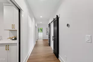 909 Oberlin Rd, Raleigh, NC 27605 - Photo 28