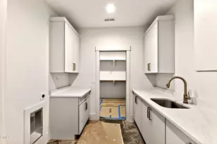 909 Oberlin Rd, Raleigh, NC 27605 - Photo 42