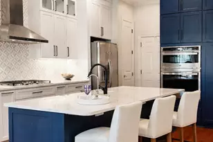 608 Marble House Ct, Cary, NC 27519 - Photo 2