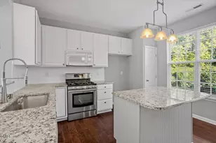 7636 Winners Edge St, Raleigh, NC 27617 - Photo 12