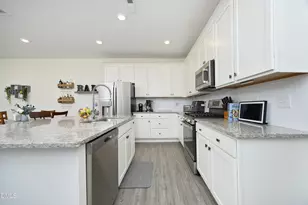 1002 Heartstone Wy, Durham, NC 27713 - Photo 2