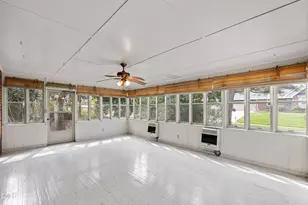 400 Cedar Hill Ln, Raleigh, NC 27609 - Photo 12