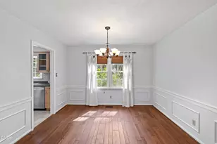 400 Cedar Hill Ln, Raleigh, NC 27609 - Photo 10