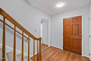 400 Cedar Hill Ln, Raleigh, NC 27609 - Photo 4