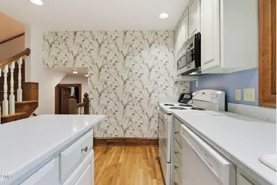 1513 Dellwood Drive, Raleigh, NC 27607 - Photo 18