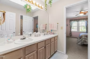 17 Renwick Ct, Raleigh, NC 27615 - Photo 30